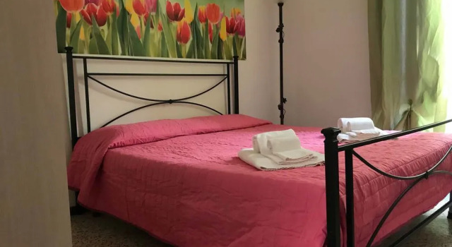 Orfani Apartments, Book Apartment Hotels in Sicily with Parking, Parking