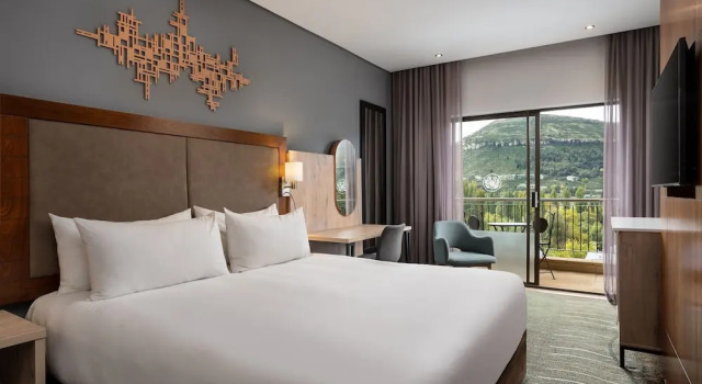 Двухместный номер Deluxe с балконом и с видом на горы Protea Hotel by Marriott Clarens