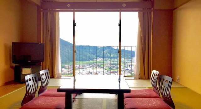 Ohito Hotel, Забронировать Отель Идзунокуни 