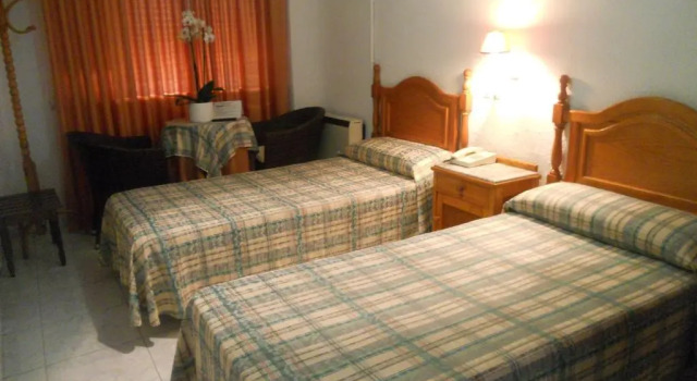 Hotel París