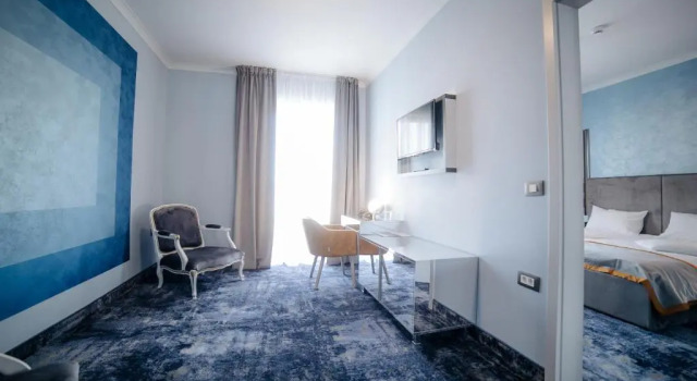 Люкс Royal Class Hotel