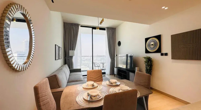 OYO HOME 1483 One Bedroom Apartments