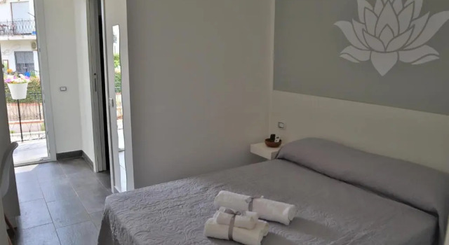 B&B Fiore di Loto, Varaa Bed and Breakfast Hotellit Carini aamiaisella, Aamiainen