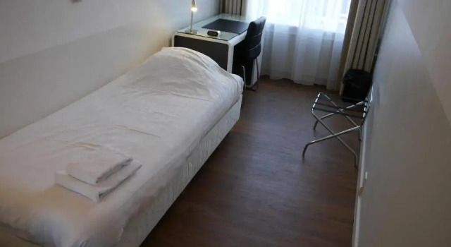 Четырёхместный номер Standard Hotel Prinsenhof Amsterdam