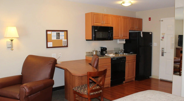 Люкс Candlewood Suites O Fallon by IHG