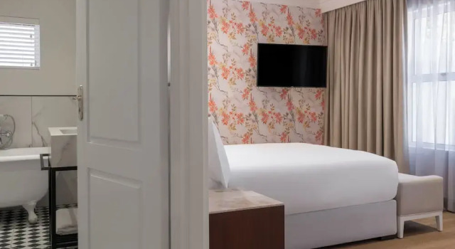 Номер Classic Guest House by Morea