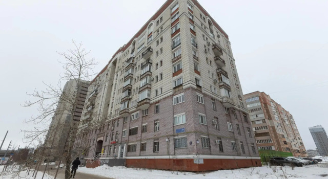 Comfort Home Apartment on Amirkhana 11, Prenota Appartamento Hotel a Tatarstan con parcheggio, Parcheggio