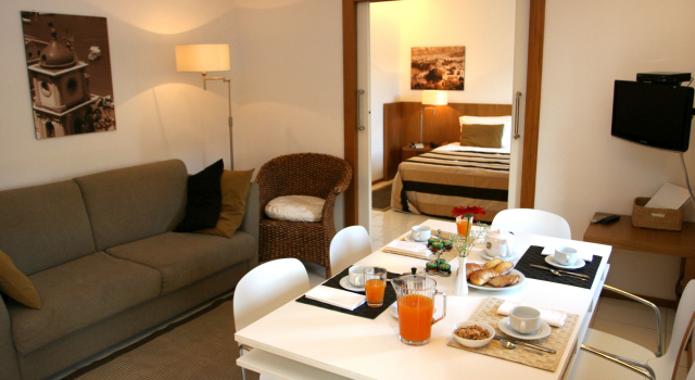 Rota Suites