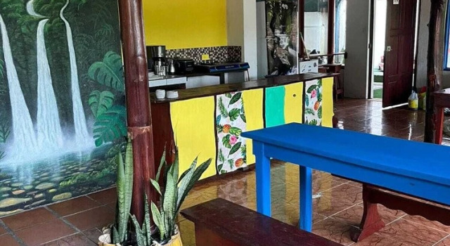 Pura Vida Hostel Manuel Antonio