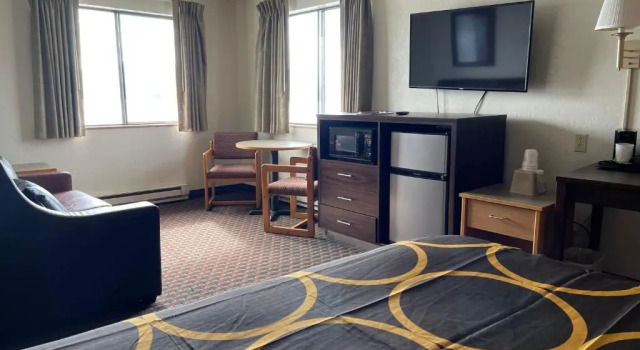 Suite Super 8 by Wyndham Ketchikan