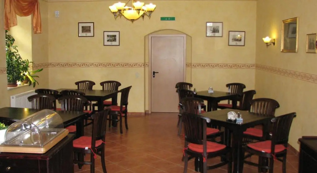 Hotel Garni Dekorahaus, Забронировать Отель Бад-Шандау Saxon Switzerland