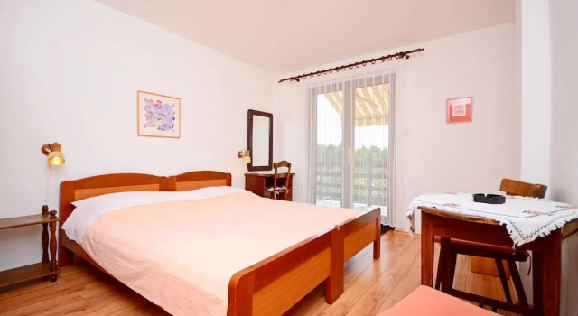 Apartments Katarina, Забронировать Апартаменты/квартира Отели Крка с парковкой, рядом с Krk Harbour, Парковка