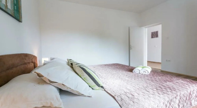 Klepo Apartment, Забронировать Апартаменты/квартира Комолац Дубровницко-Неретванская жупания
