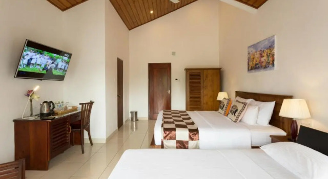 Трёхместный номер Standard с балконом Orchid Villa Kandy