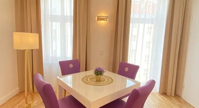 Семейные апартаменты с 2 комнатами с балконом Steiner Residences Vienna Nestroyplatz