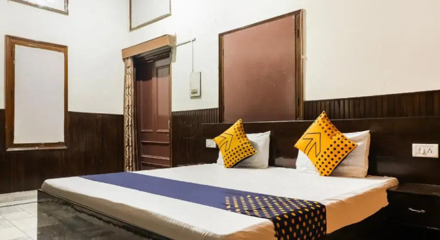 Hotel Bluebarry By OYO Rooms, Забронировать Отель Хисар штат Харьяна