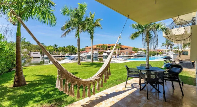 Номер Deluxe Ground Floor Marina View Infinity Pool Private Terrace Puerto Aventuras