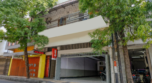 OYO 1851 Hotel Malang, Rezervovat Hotel Malang East Java, poblíž Taman Rekreasi Senaputra