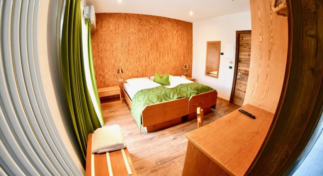 Номер Standard Hotel Alpenrose Wellness