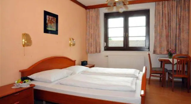 Номер Standard Bed & Breakfast Zum Alten Weinstock