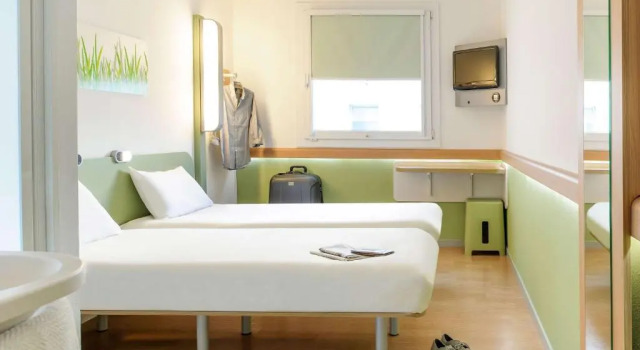 Двухместный номер Standard ibis budget Berlin Alexanderplatz