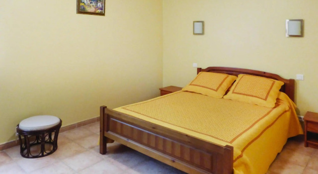 Country House With Private Terrace, Beaucaire, Забронировать Отель Бокер ViaRhona