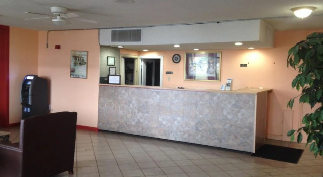 Super 8 by Wyndham Goldsboro, Varaa Hotelli Goldsboro Pohjois-Carolina