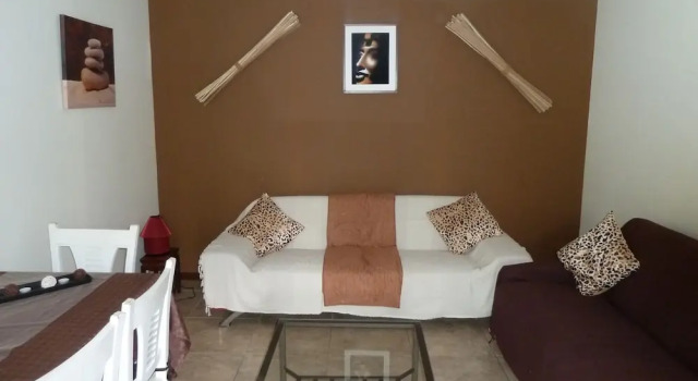 Entre Deux Rêves, Book Hotel Hoteller i Entre-Deux med parkering, Parkering