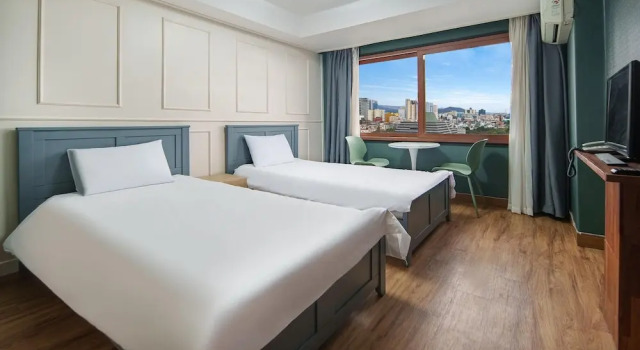 Кровать в общем номере Ganse stay