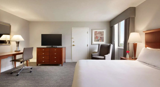 Номер Standard DoubleTree by Hilton Minneapolis Park Place