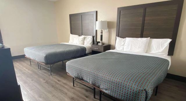 Четырёхместный номер Standard Travelodge by Wyndham Gallipolis