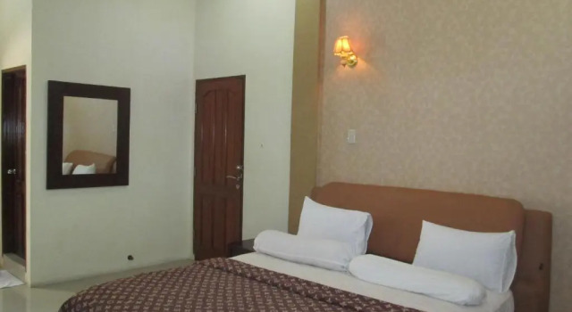 Двухместный номер Deluxe с балконом и с красивым видом из окна Permata Land Hotel & Resort
