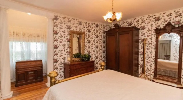 Трёхместный номер Superior Saratoga Dreams B&B