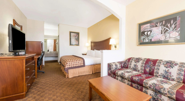 Двухместный люкс Americas Best Value Inn & Suites Fort Worth South