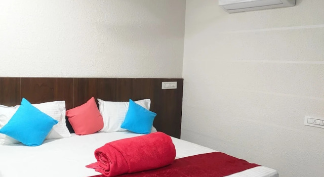 Номер Standard Hotel New Maruthi Inn