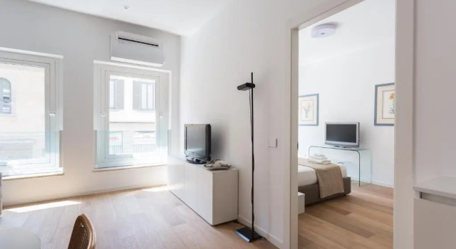 Meravigli 16 - Apt B - Duomo Elegant Apartment, Забронировать Апартаменты/квартира Милан - центр города Милан, рядом с Colonne di San Lorenzo
