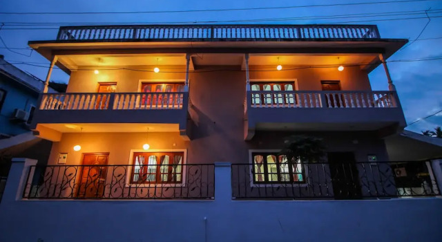 OYO 10742 Home Spacious 4BHK Villa Mapusa, Book Villa Verla North Goa