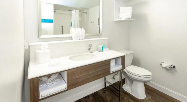 Люкс Hampton Inn Columbia I-26/Harbison Blvd.