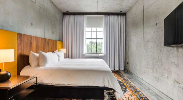 Двухместный номер Standard The LOOM Hotel, Tapestry Collection by Hilton