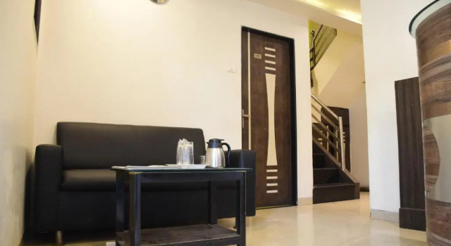 Hotel K.C Residency, Забронировать Отель Недорогие отели штата Махараштры, недорого