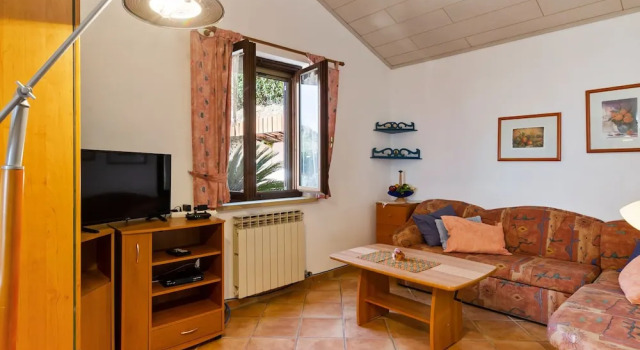 Pleasant Holiday Home in Merea With Sea View, Забронировать Отель Диано-Кастелло Ривьера-дей-Фьори