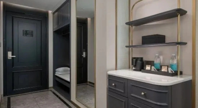 Люкс Guangzhou Xintang  Station Xana Deluxe Hotel