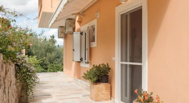 Студия Pasiphae Holiday Apartments