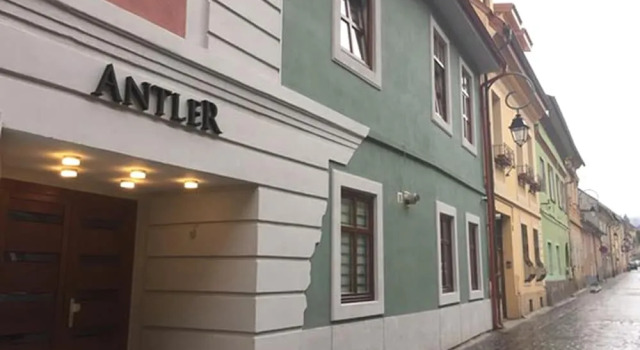 Antler Boutique Hotel