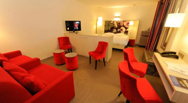 Полулюкс Prestige Hôtel LEtang du Moulin By Céline