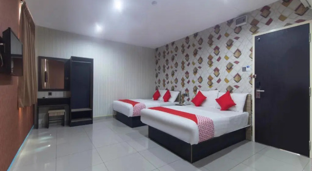 Семейный люкс Super OYO Capital O 804 Hotel Pinji