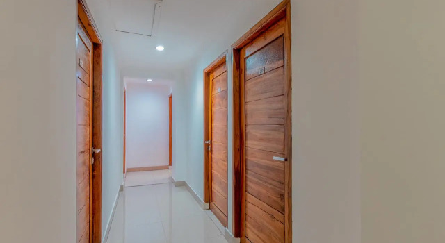 Oyo 1229 Dc Hotel Pramuka, Book Hotel Jakarta Jakarta Province
