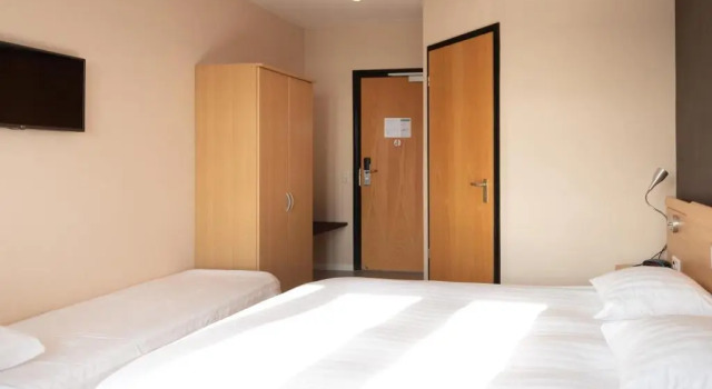 Трёхместный номер Standard Hotel Hoogeerd by Flow Niftrik - Nijmegen