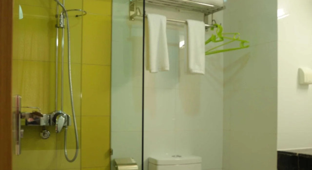 Kunming Inntels Hotel Xin Ying, Rezerwuj Hotel Hotele w Kunming z parkingiem, Parking