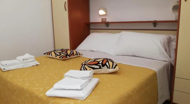 Семейный номер Standard с балконом B&B Hotel Serenità